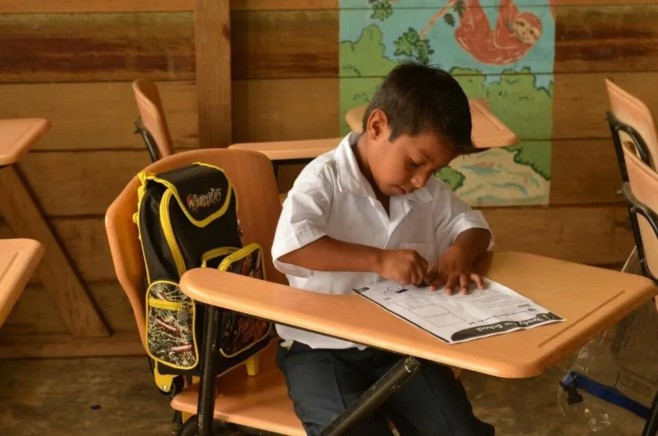 Give and Surf volunteering for education